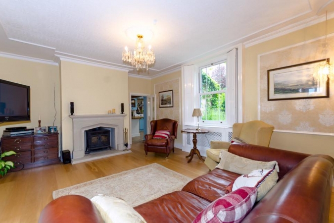 12644970_1550943331882631_169913169622915633_n-1